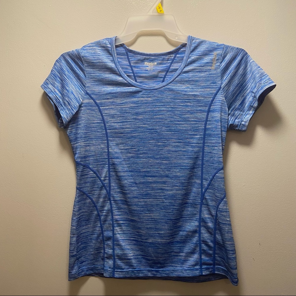 Reebok Short Sleeved top Size M